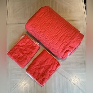 Pillowfort Full/Queen Wave Stitched Quilt Bedding Set - Orange